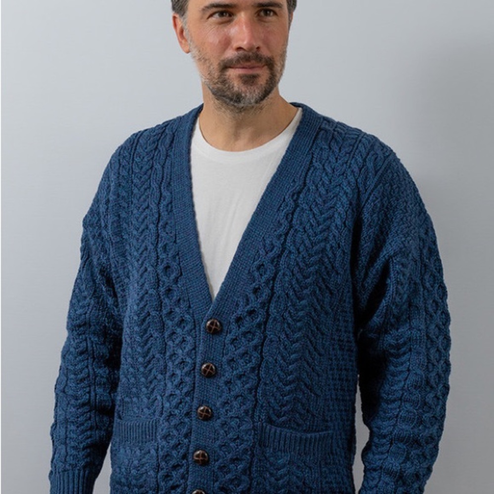 Men's 3XL Aran Merino Wool V-neck Sweater